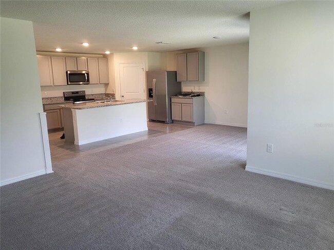 Building Photo - 38336 Sonnet Landing Ave