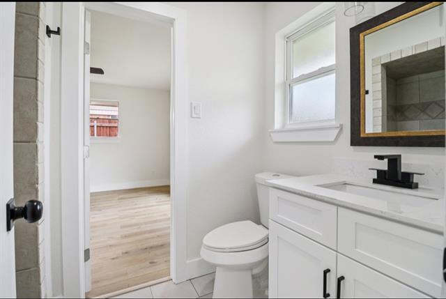 Building Photo - 1835 E Cedar Elm Dr