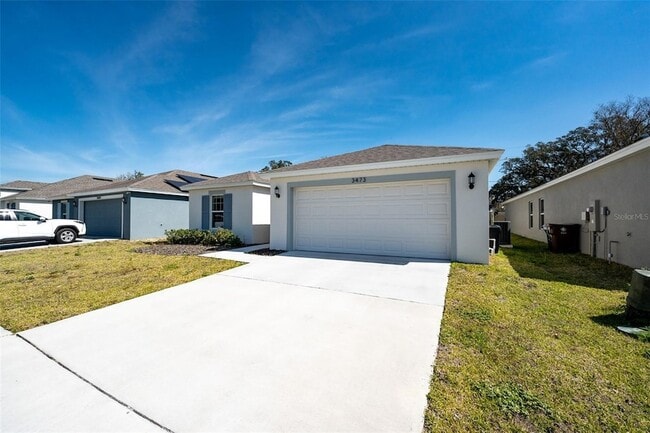 Building Photo - 3473 Yarian Dr