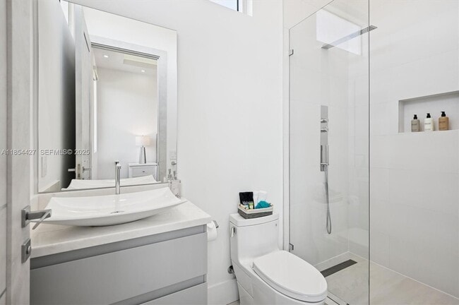 Building Photo - 2628 Marcinski Rd