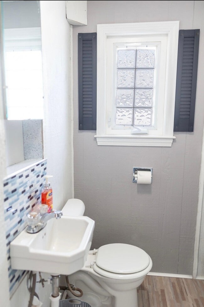 Building Photo - 226 Ocean Blvd