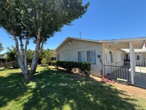 Building Photo - 44303 Beech Ave