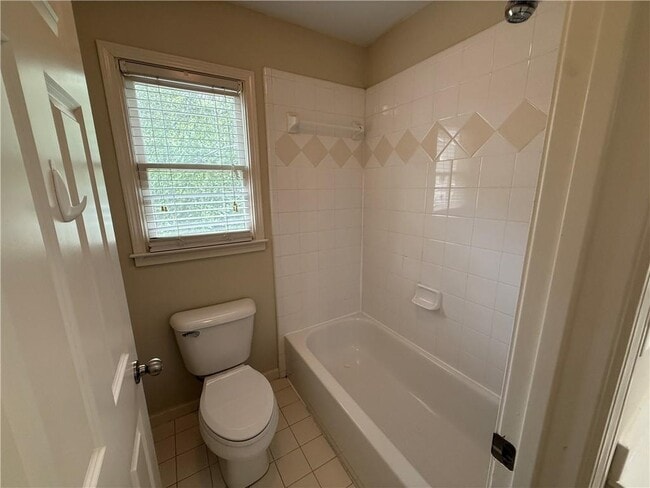 Building Photo - 7256 Village Creek Trace