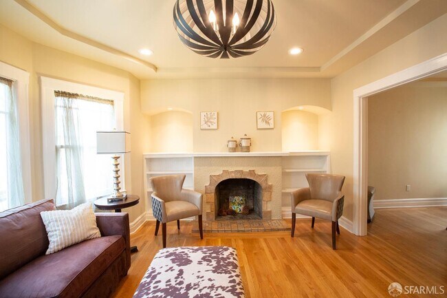 Building Photo - 3627 Scott St