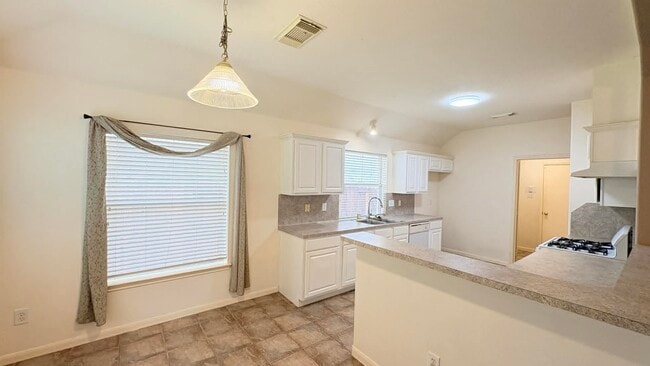 Building Photo - 12918 Stratford Mill Ln
