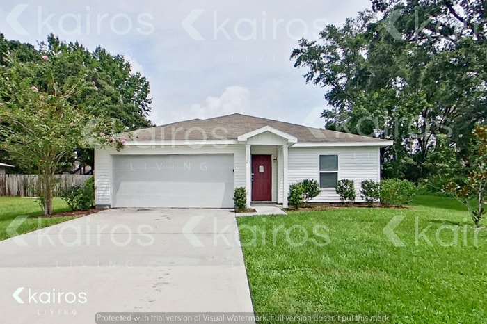 Primary Photo - 21 Philmont Ln