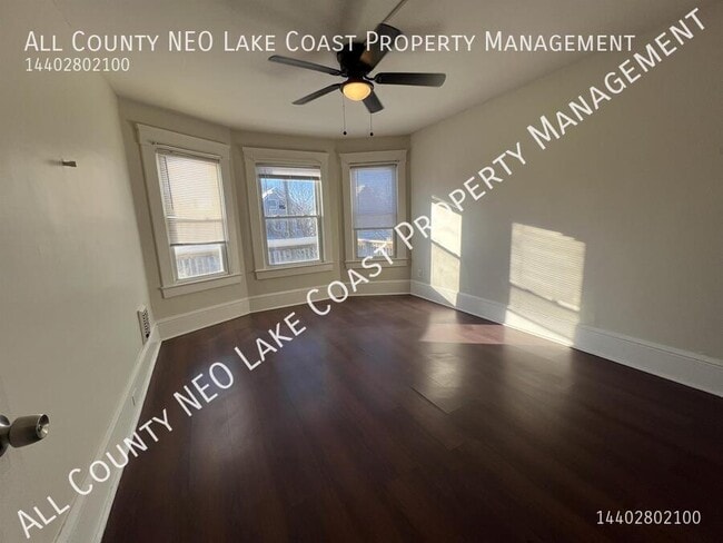 Building Photo - 3922 Riverside Ave