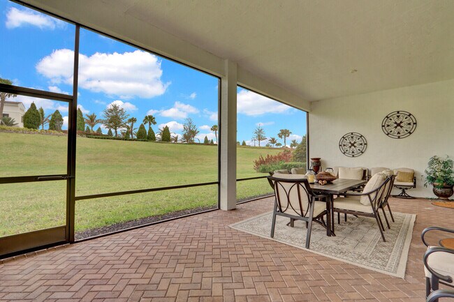 Building Photo - 9204 SW Arco Wy