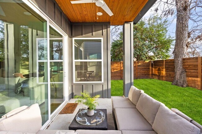 Building Photo - 5109 Glissman Rd