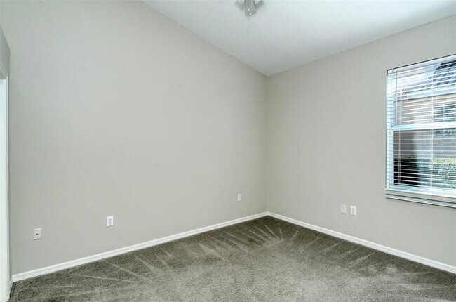Building Photo - 6344 Rookery Cir