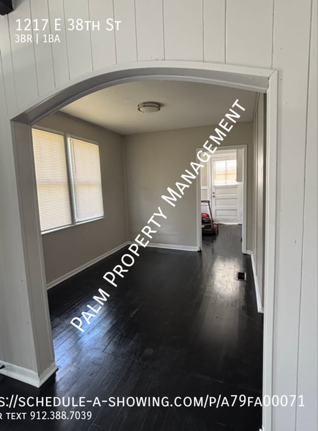 Building Photo - 1217 E 38th St