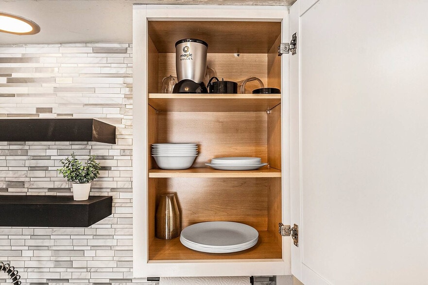 Building Photo - 415 6th St NW