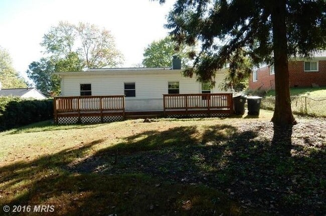 Building Photo - 3314 Stanford St