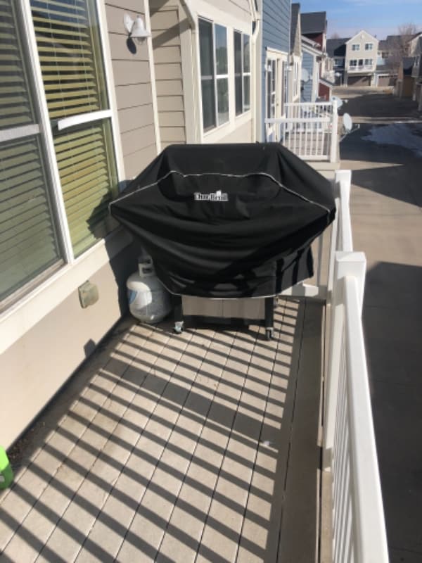 Building Photo - 4018 Independence Dr