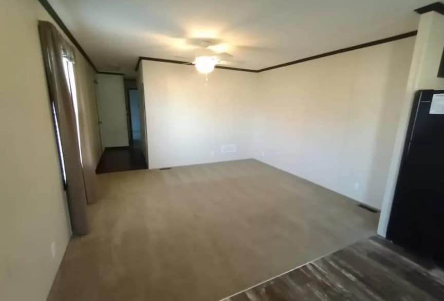 Building Photo - 410 Deerfield Ln