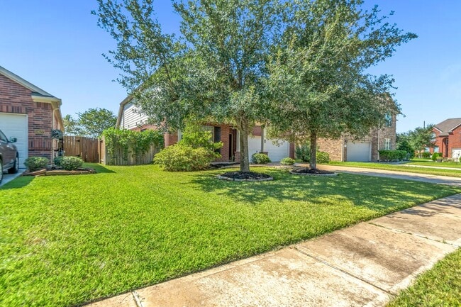 Building Photo - 11631 Trail Point Dr