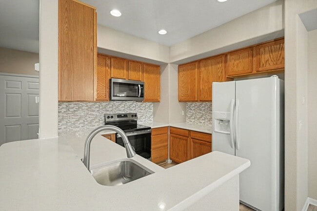 Building Photo - 3624 Venice Grove