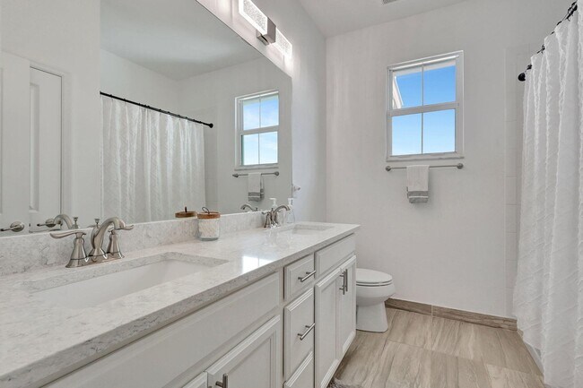 Building Photo - 19742 Split Rail Run