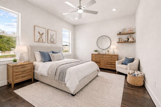 Building Photo - 111 E 33rd St