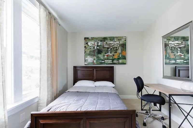 Building Photo - 6135 Washington Blvd