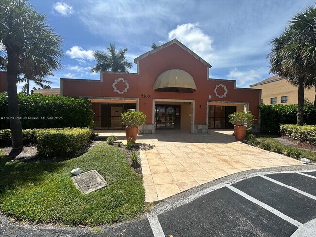 Building Photo - 5200 NW 31st Ave