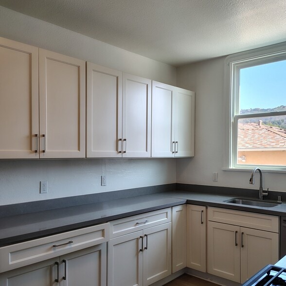 Building Photo - 2684 73rd Ave