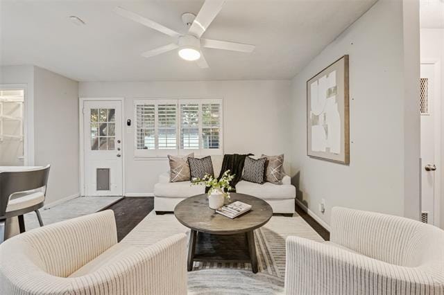 Building Photo - 6848 Town N Dr