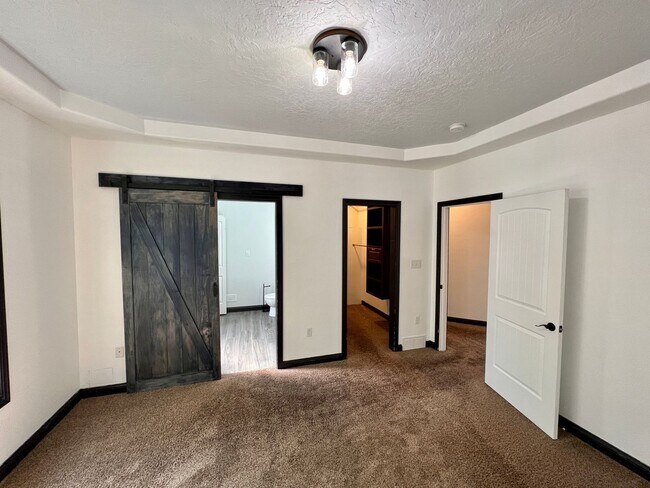Building Photo - 3106 66th Ave Ct