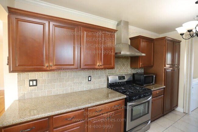 Building Photo - 11675 Faculty Dr