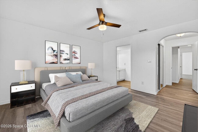 Building Photo - 2107 Hidden Grove Ln