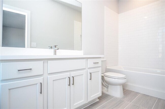 Building Photo - 2316 Mockernut Trl