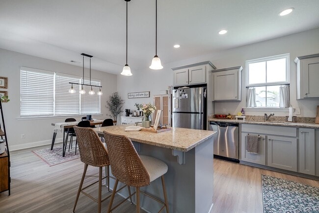Building Photo - 106 Cobbleton Dr