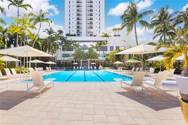 Building Photo - 1415 Sunset Harbour Dr