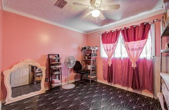 Building Photo - 12313 Kayla Ln
