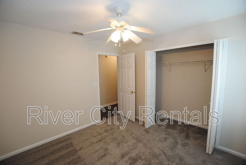 Building Photo - 116 Prince Phillip Dr