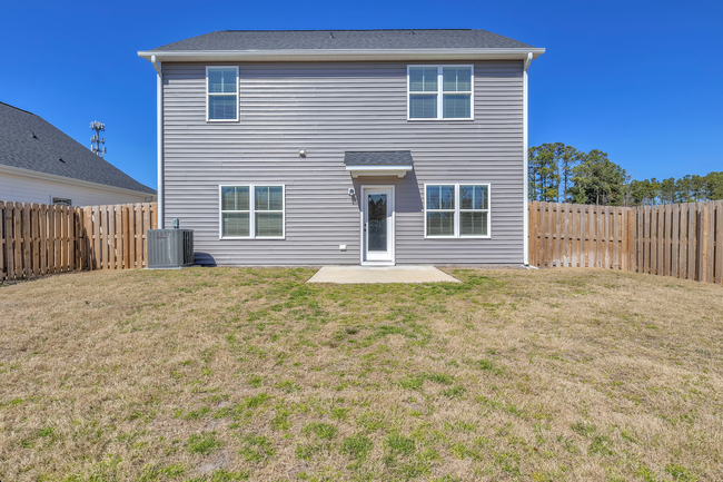 Building Photo - The Landing at Lewis Creek - 4 BED | 2.5 B...