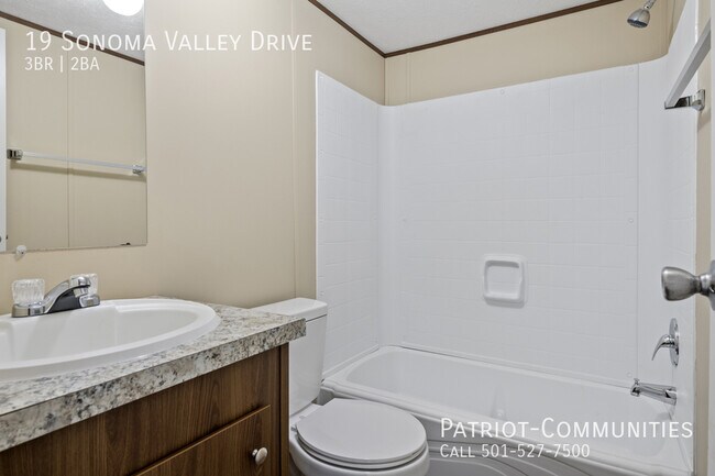 Building Photo - 19 Sonoma Dr