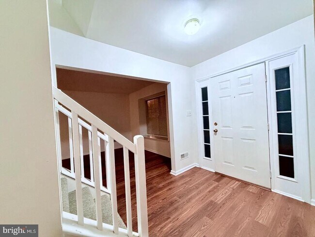 Building Photo - 2604 Delancey Way