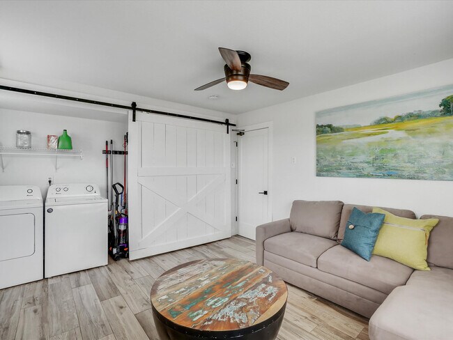 Building Photo - 1400 Shadow Brook Trail