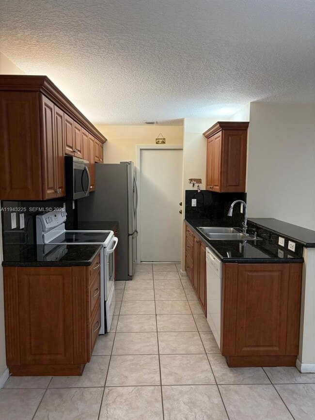 Building Photo - 4829 Purdue Dr