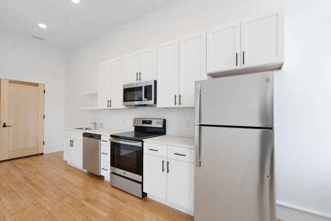 Interior Photo - Palace Apartments