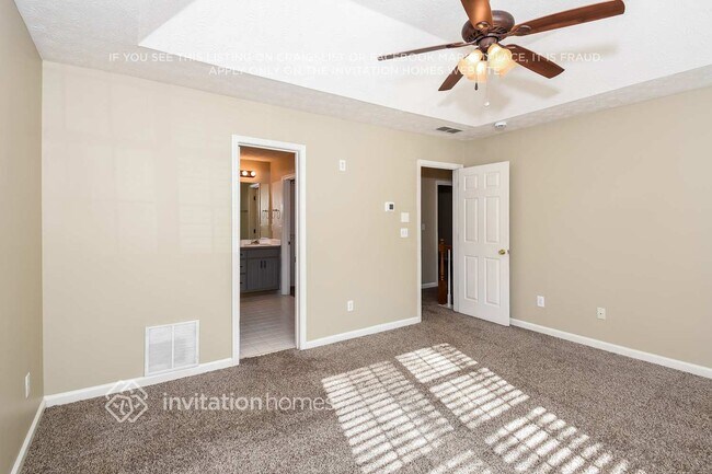 Building Photo - 615 Simon Ive Dr