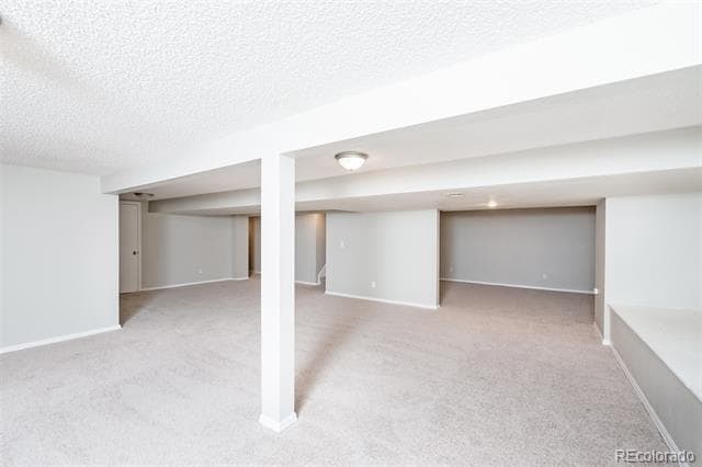 Building Photo - 12892 Clermont St