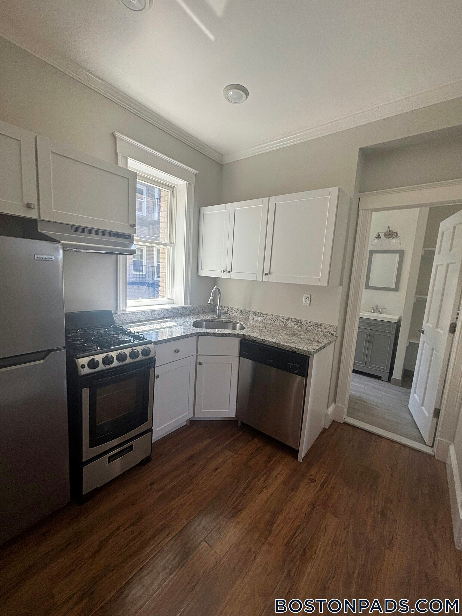 Building Photo - 1185 Commonwealth Ave