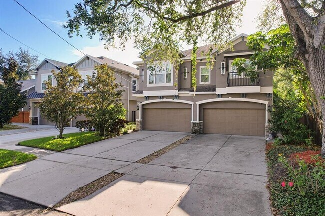 Building Photo - 112 S Bungalow Park Ave