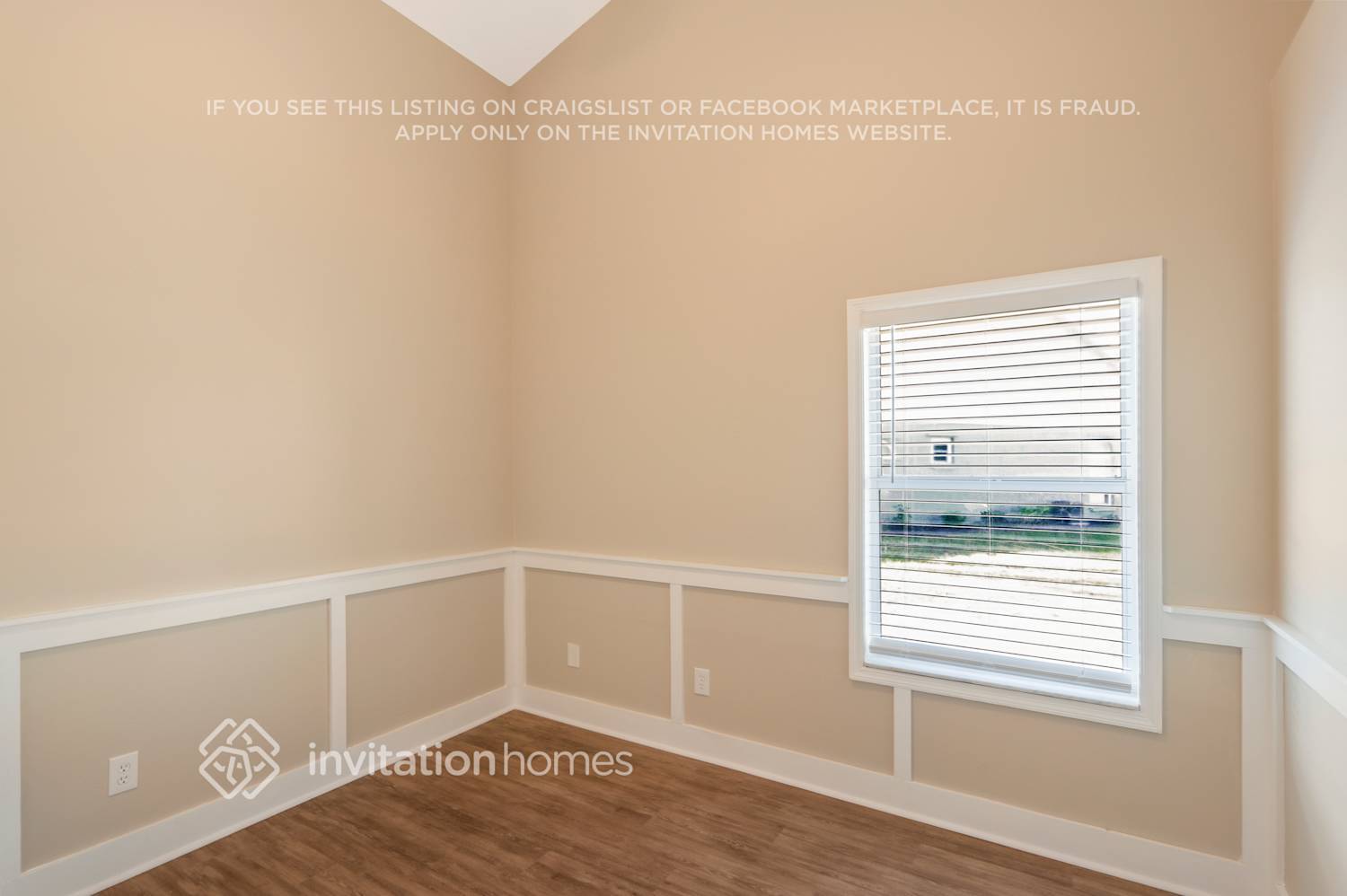 Building Photo - 11813 Rossmayne Dr