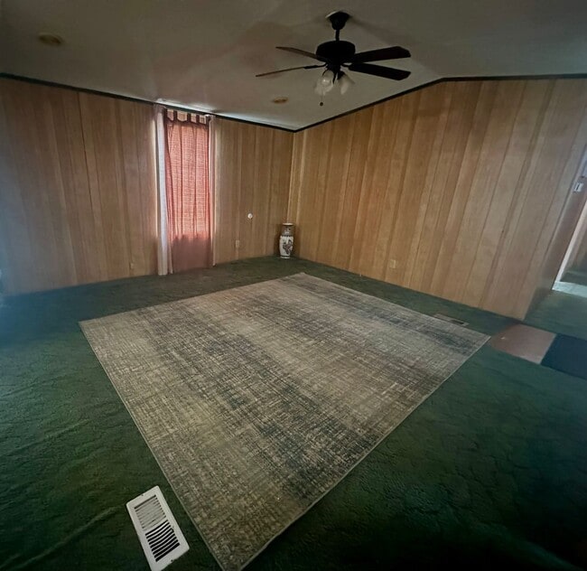 Building Photo - 3-bedroom, 2-bathroom Mobile Home Now Avai...