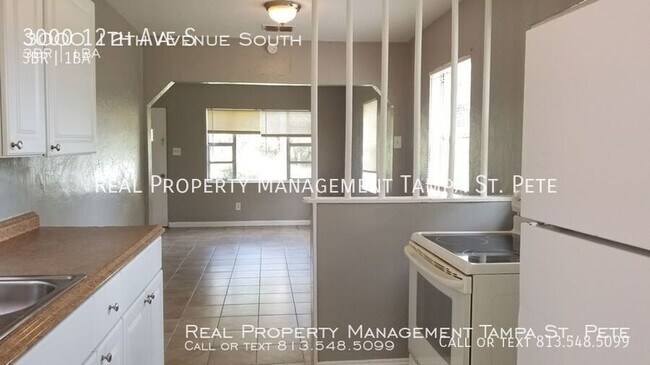 Building Photo - 3000 12th Ave S