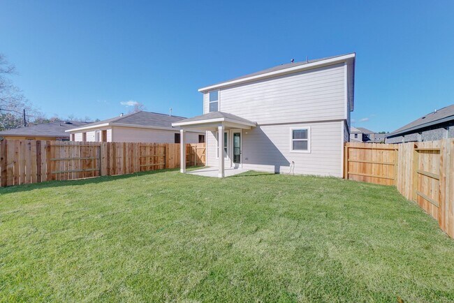 Building Photo - 9307 Central Pl