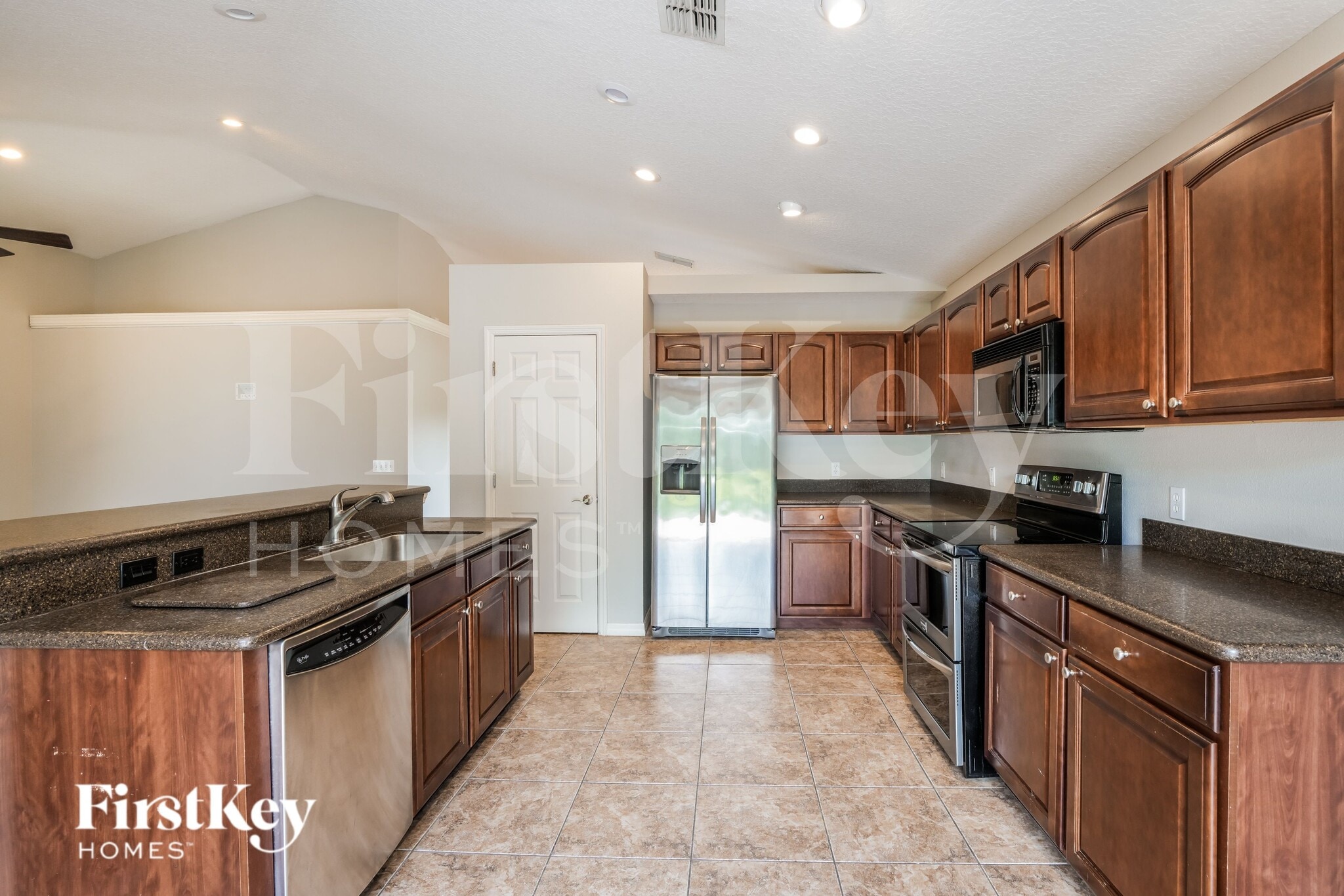 Building Photo - 6810 Eagle Ridge Loop